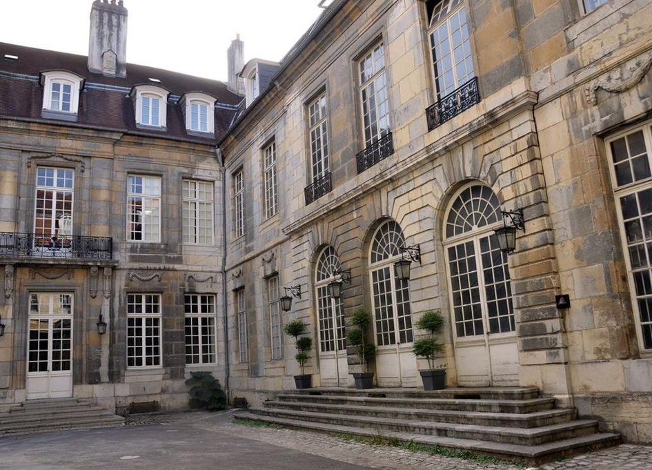Immobilier : pourquoi habiter au centre-ville de Besançon ?